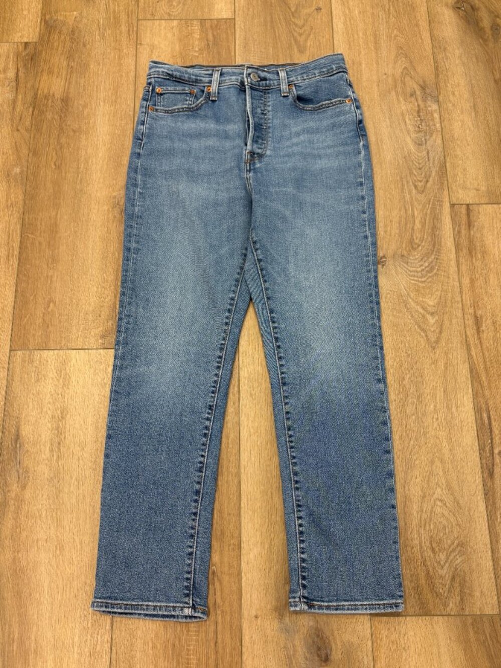 🌟 LEVI'S 🌟 WEDGIE STRAIGHT 5 POCKET STRETCH JEANS MEDIUM WASH SZ 31
